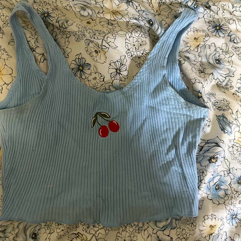 Cropped Cherry Tee